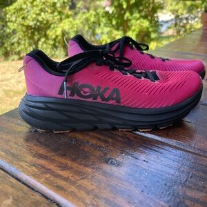 Hoka Rincon 3 - Size 6.5B like new